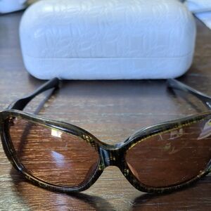 Stylish Brown Sunglasses